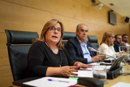El PSOE exige al consejero de Sanidad que defina el futuro del hospital Virgen del Mirón