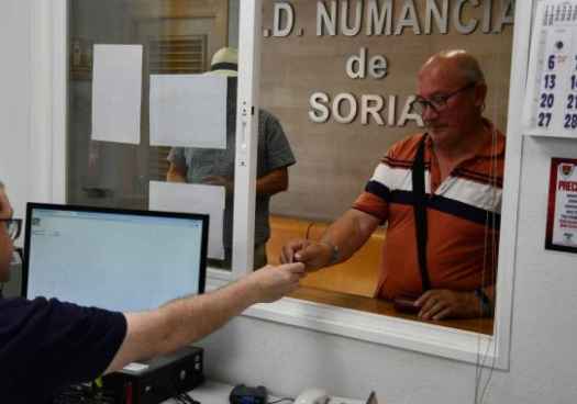 La afición responde en primera semana de campaña de abonados del Numancia