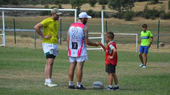 El Ingenieros lleva el Touch Rugby a la provincia con una nueva jornada en Vinuesa