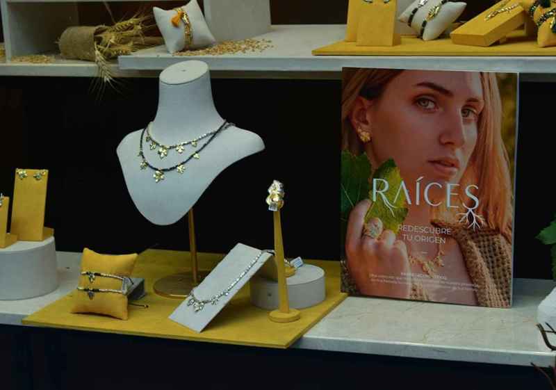 "Raíces", la última colección de Joyería Monreal