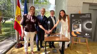 Correos dedica sello conmemorativo al eclipse solar total que cruzará España
