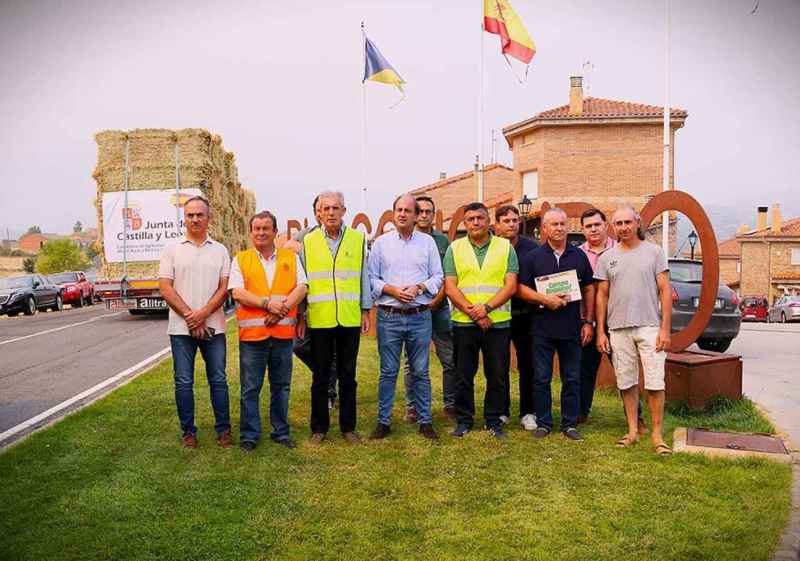 Envío inmediato de alimento y agua para explotaciones afectadas por incendio de Ávila