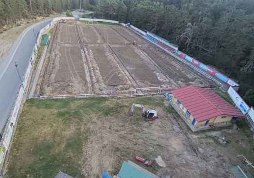 El campo de "El Pontón", de San Leonardo, estrenará césped natural la próxima temporada