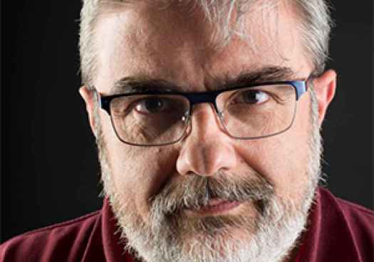 César Ibáñez París presenta en Expoesia su primer libro de aforismos