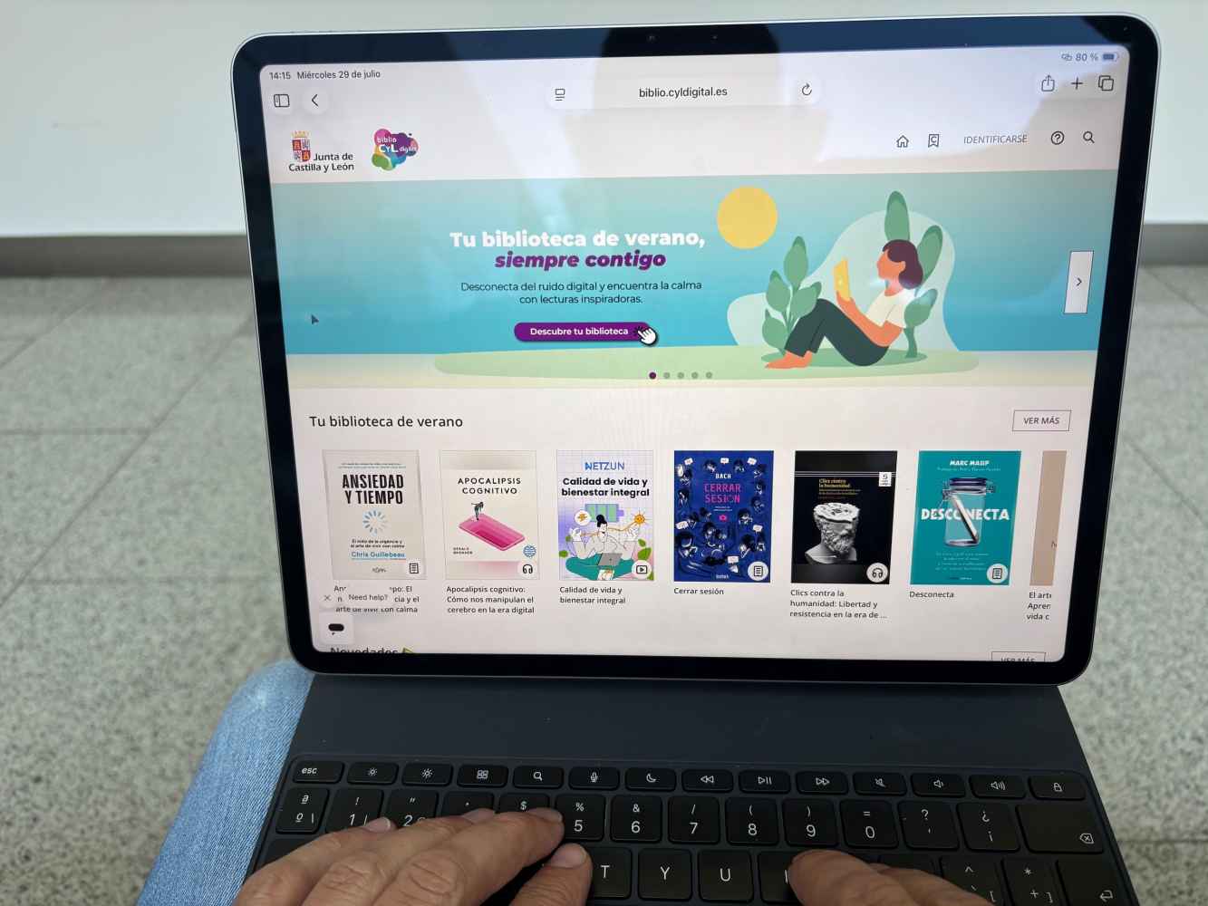 Biblio CyL Digital propone al lector  campaña "Biblioteca de verano: siempre contigo"