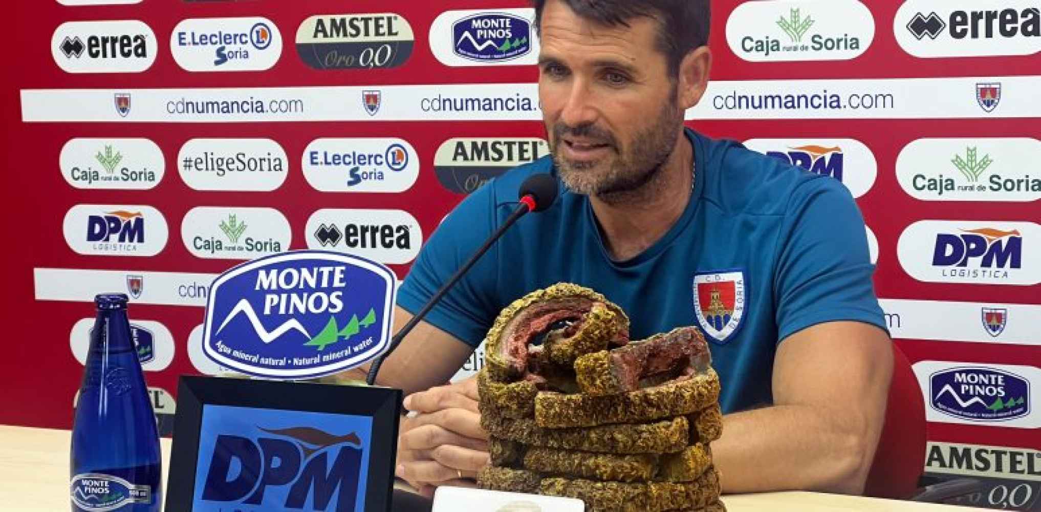 Lolo Escobar: "El Numancia ha buscado jugadores con hambre"
