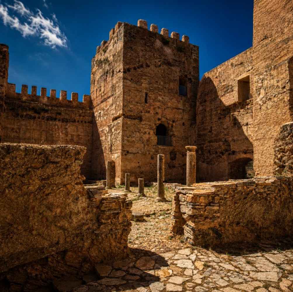 El Gobierno acabará con filtraciones de la cubierta de la torre del Castillo de Yanguas
