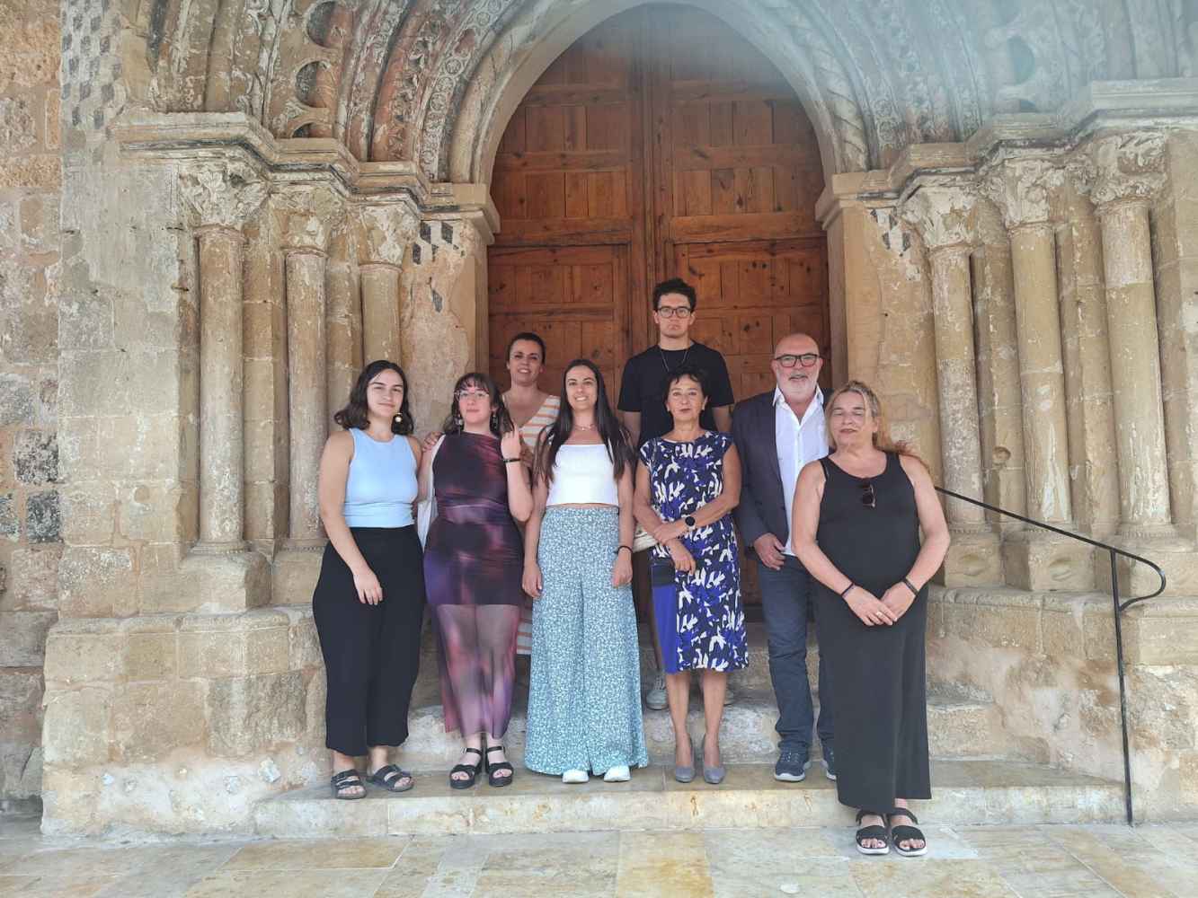 Seis universitarios de Campus  ayudan a Castillejo de Robledo a convertir su patrimonio en futuro
