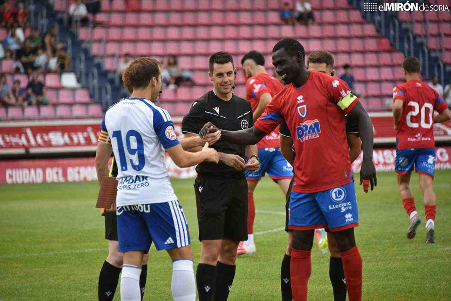 El Numancia salda con victoria su presentación ante afición