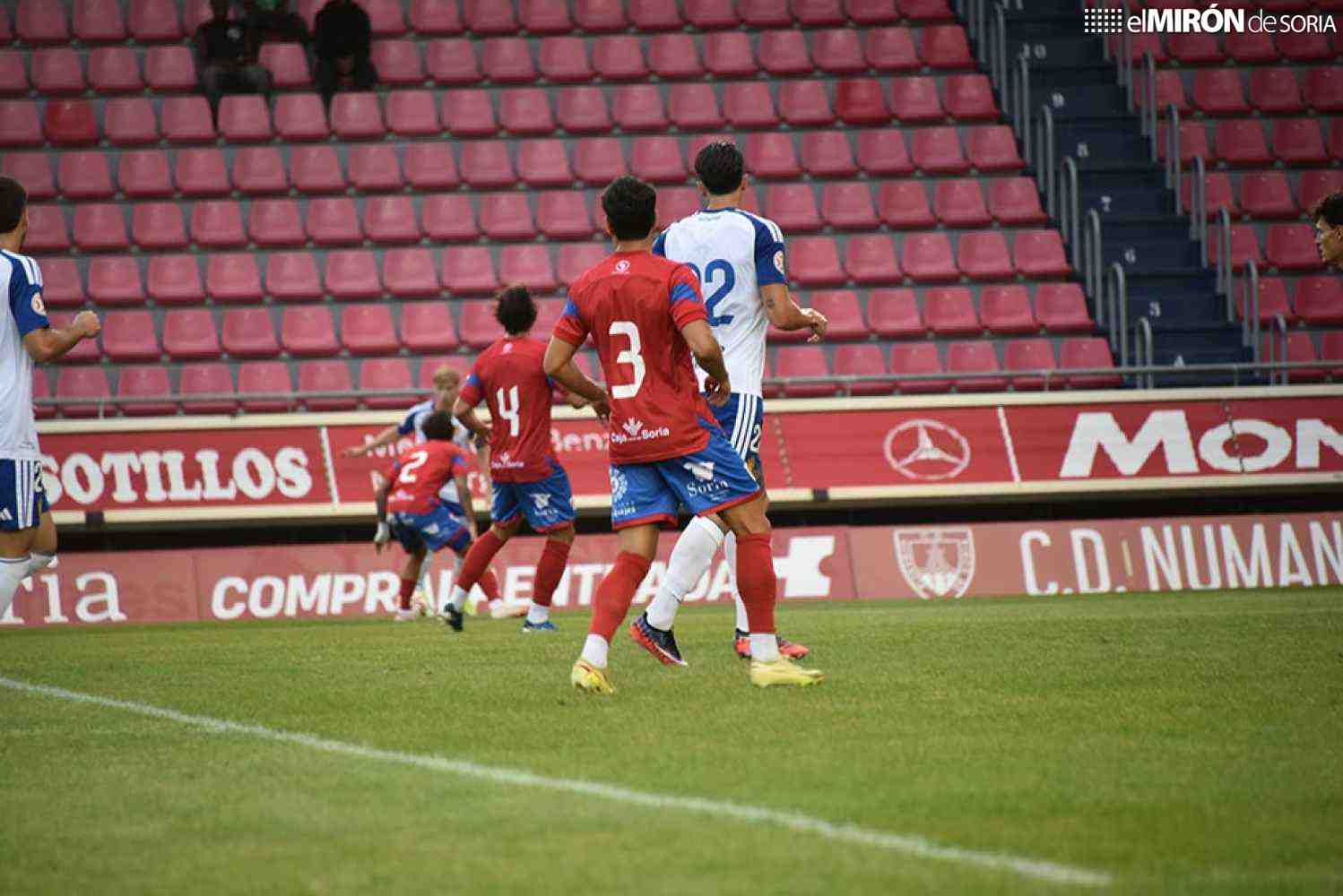 El delantero Pablo Cortés cierra la plantilla del Numancia 2026-2027