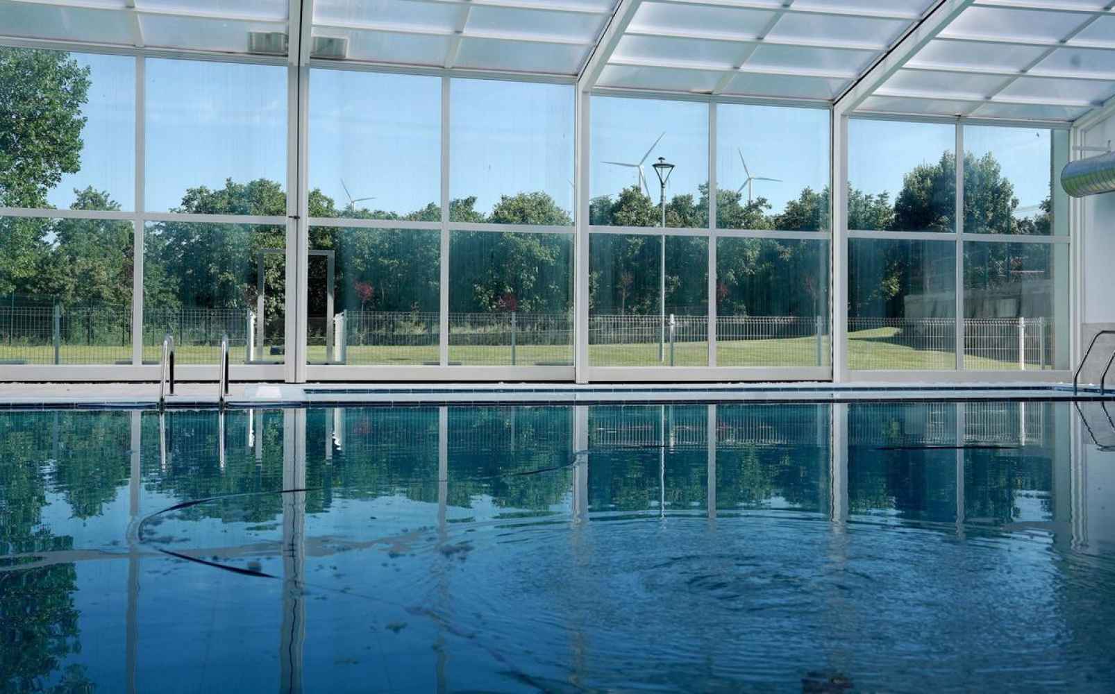 Suellacabras aprueba precios de piscina municipal climatizada
