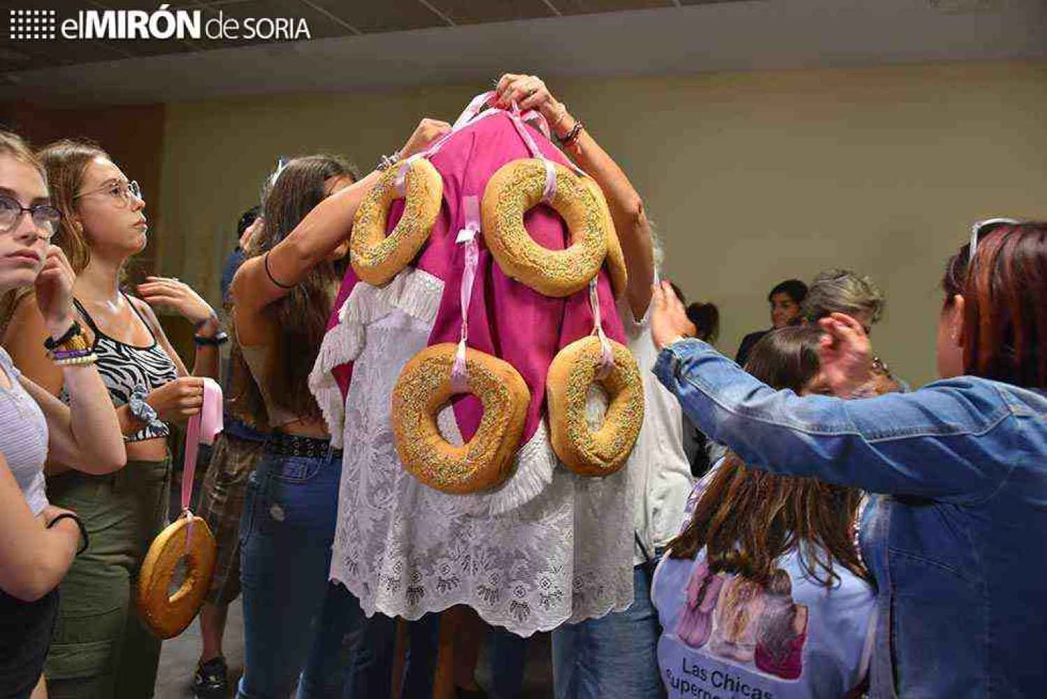 La Vestida del Ramo, una tradición recuperada en Golmayo
