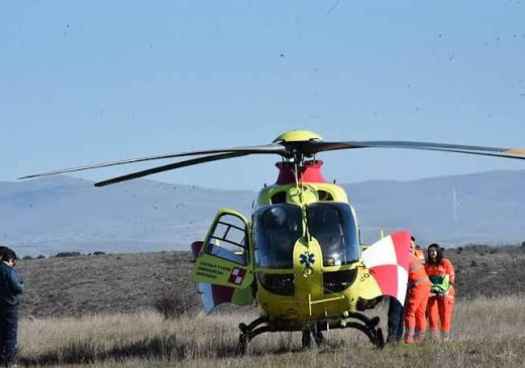 Grave accidente de tráfico en carretera de Covaleda