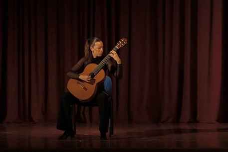 Joven guitarrista soriana gana concurso nacional