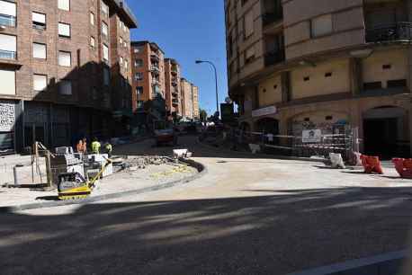 La nueva movilidad, con rotonda, avanza en la plaza del Rosario, en Soria
