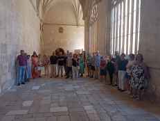 Los alumnos de la Universidad Santa Catalinavisitan la exposición “Petrus Episcopus Oxomensis