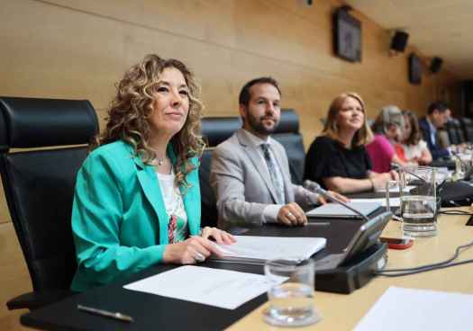 El PSOE exige equiparar sueldos del personal sanitario en Castilla y León al de otras comunidades