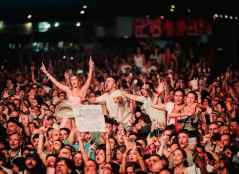 Love of Lesbian pone emoción a noche de calor y despedidas en tercera jornada de Sonorama