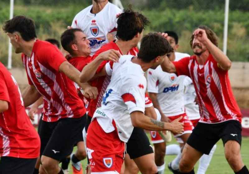 El Numancia salda con empate su primer test de pretemporada