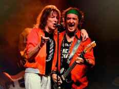 Concierto en Utrilla con música de los Stones para frenar el Parkinson