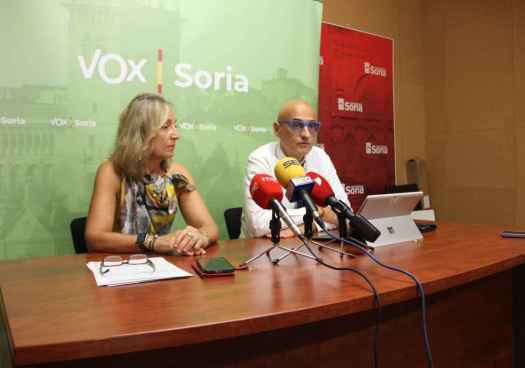 VOX se abstiene en nuevo contrato de Ayuda a Domicilio por "opacidad y subjetividad"