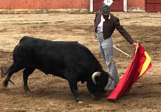 Rubén Sanz corta dos orejas en festival taurino de Salamanca