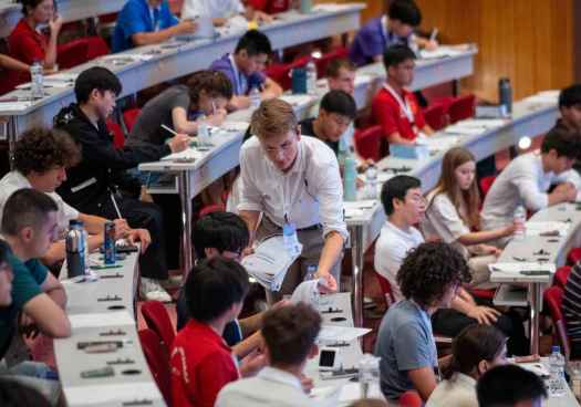 Un alumno de Castilla y León, mejor representante de España en Olimpiadas de Economía 2026