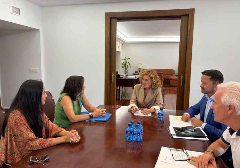  Junta y UNICEF abordan promoción de derechos de la infancia y bienestar del alumnado