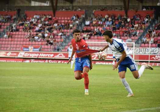El C.D. Numancia se presenta ante su afición frente al Real Zaragoza