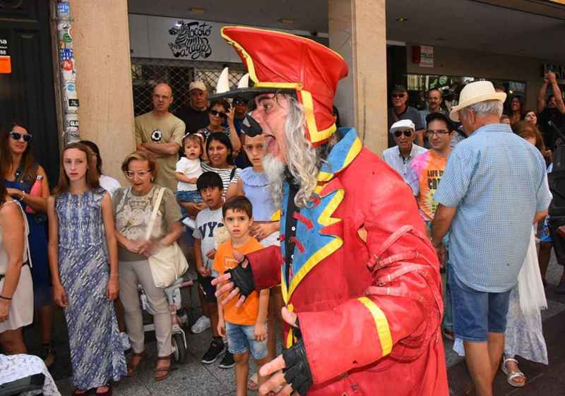 "Rum Rum... Trasto Karts", con Xi Xap, en festival Teatro de Calle en Soria