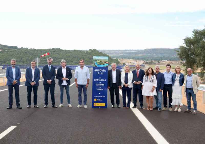 Puente inaugura nuevo tramo de autovía del Duero en Valladolid
