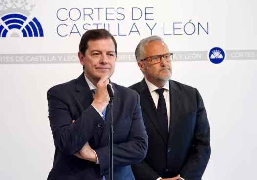 IU señala que PP y Vox anteponen su lucha partidista a sus obligaciones con infancia migrante