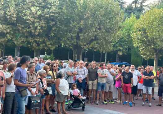 Trabajadores, clubes deportivos y usuarios claman contra recortes en instalaciones municipales de Soria