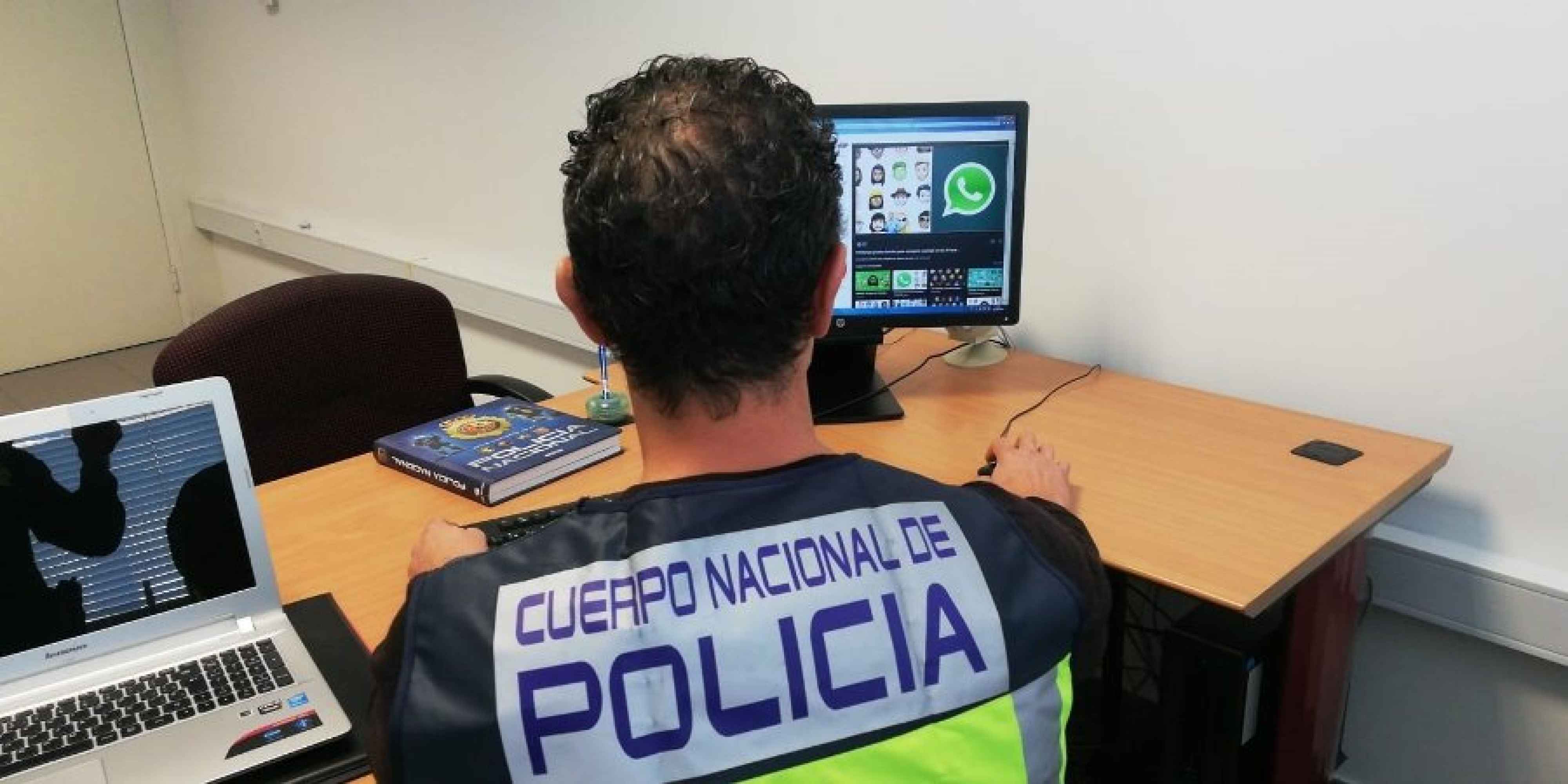 La Policía advierte de uso fraudulento de cuentas de WhatsApp