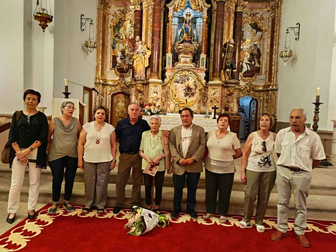 Almenar de Soria celebra centenario de su vecina Adoración Morales Laseca 