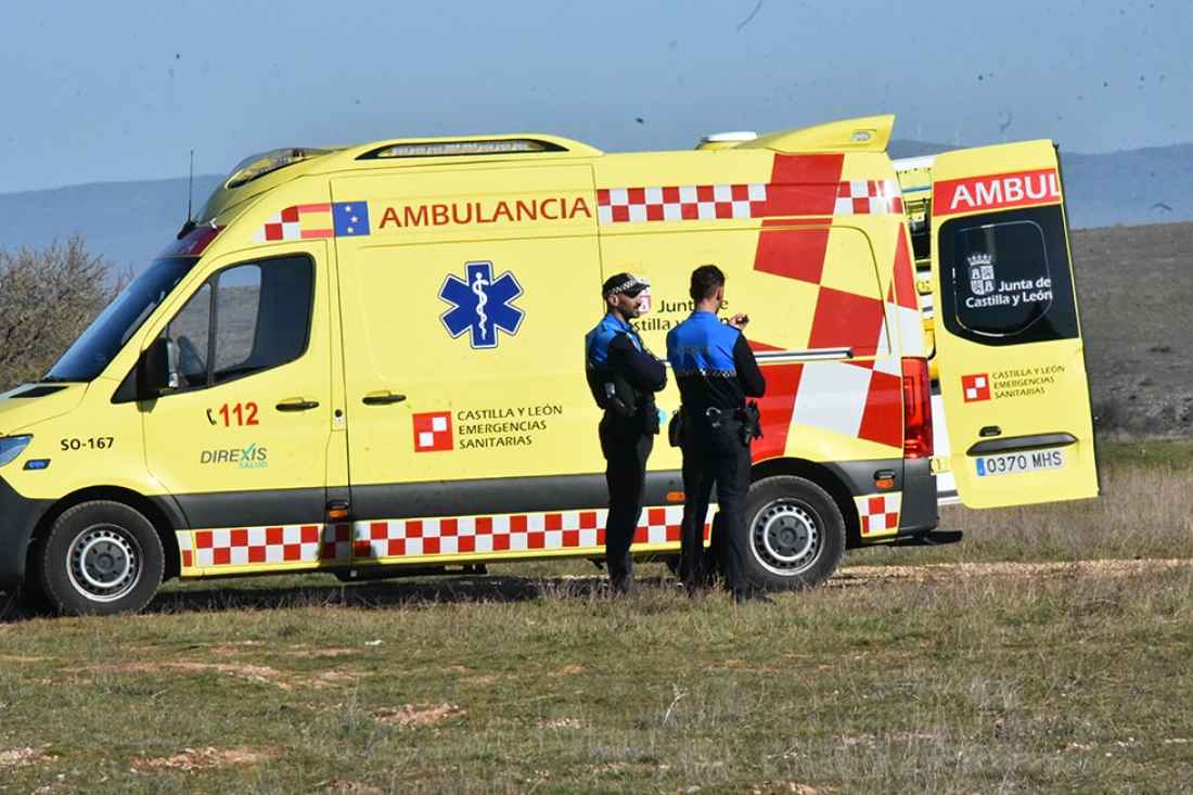 Joven herido tras salirse de calzada con su turismo en Noviercas