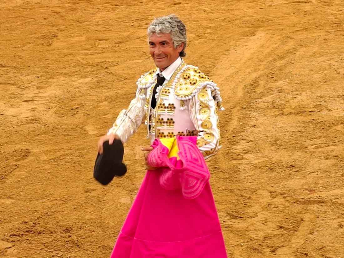 Orejas para Rubén Sanz y Jarocho en Almazán