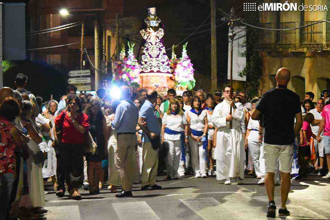 Almazán salva su espectacular espectáculo pirotécnico de la Bajada de Jesús