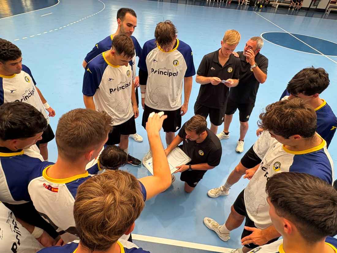 Balonmano Soria suma aprendizaje en triangular disputado en Zumaia