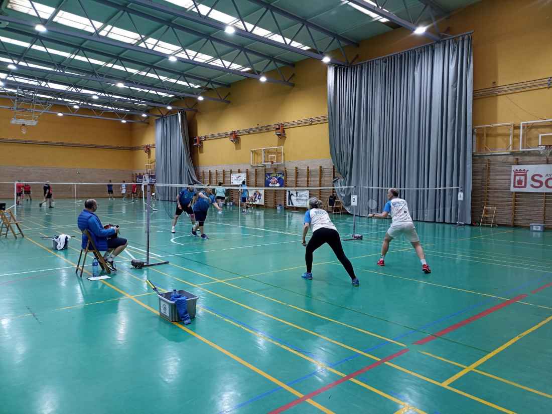 La segunda prueba del circuito provincial de bádminton clarifica clasificaciones  
