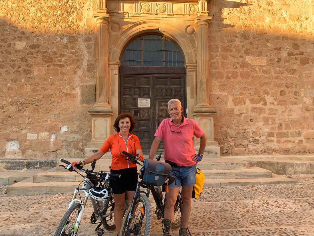 "La Historia en Bicicleta" pedalea entre castillos y leyendas de Soria 