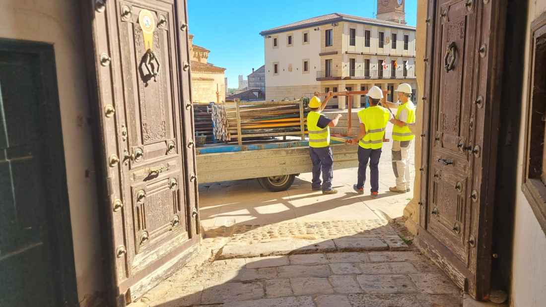 La Junta inicia obras de emergencia para garantizar estabilidad del palacio de Almazán