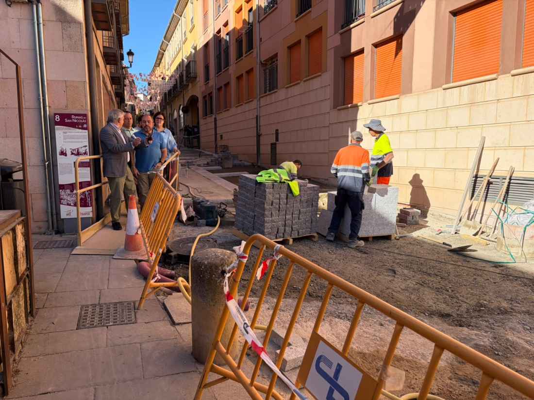 Antón pone en valor inversiones para regenerar espacio urbano de casco histórico