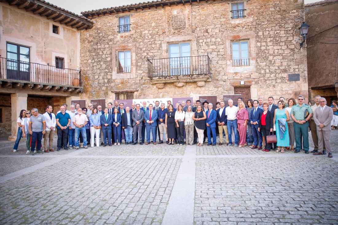 Diputación celebra en Medinaceli el "Dia de la provincia" para reconocer a los que la mantienen viva