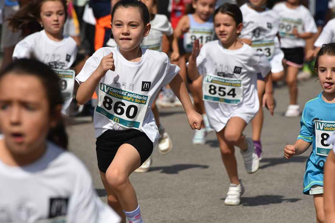 Los niños corren por la causa solidaria de Mc Donald´s en Soria