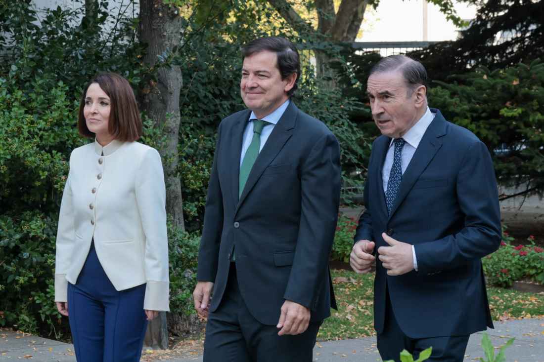 Mañueco destaca fortaleza económica de Castilla y León para generar empleo juvenil