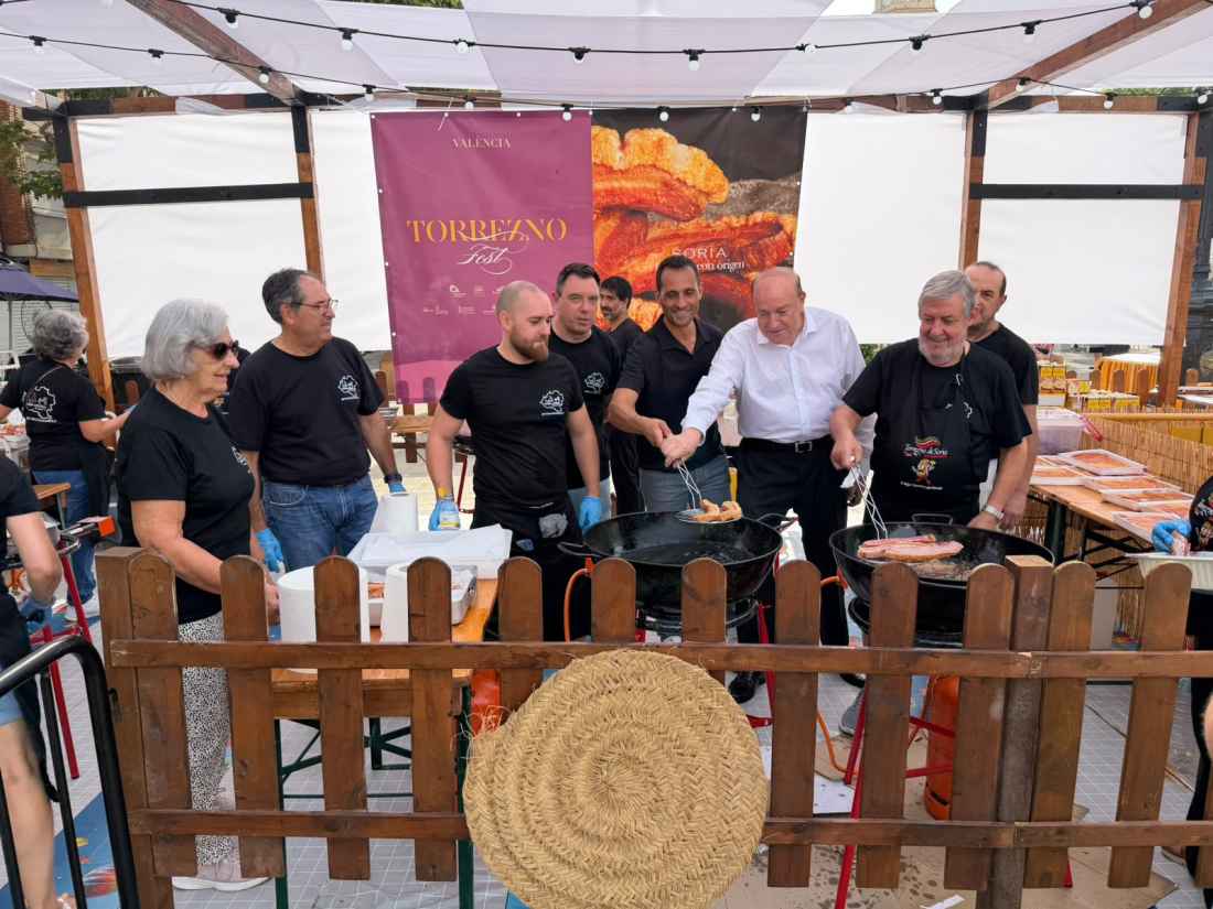 El torrezno lleva un pedacito de la provincia hasta Valencia gracias al TorreznoFest