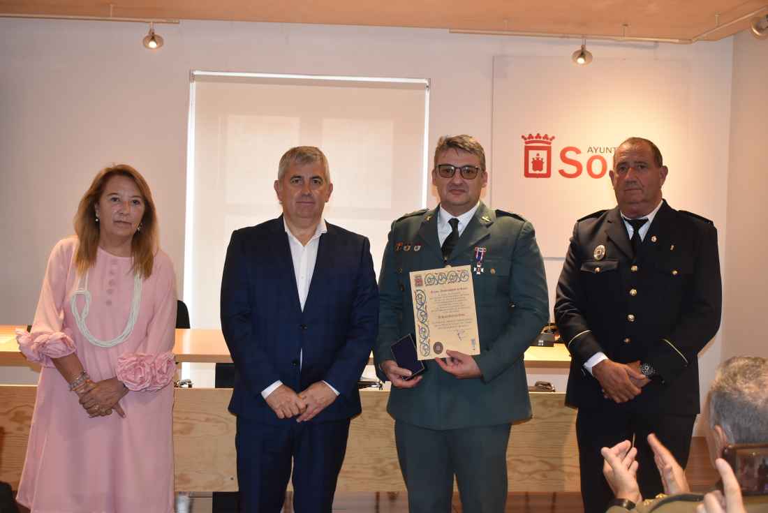 El Ayuntamiento reconoce labor de la Policía Local y compromiso con seguridad cercana 