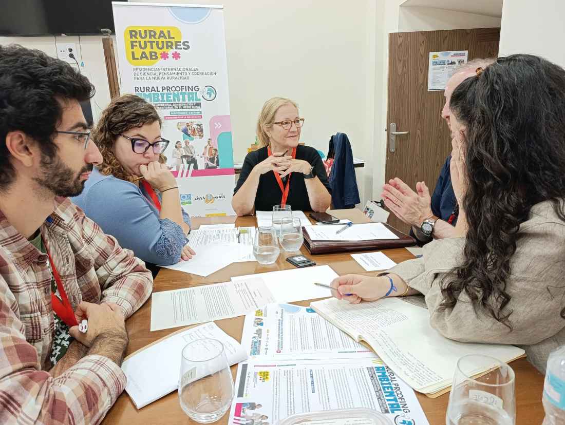 Expertos avanzan nuevas formas de legislar y aplicar el "Rural Proofind" al mundo rural