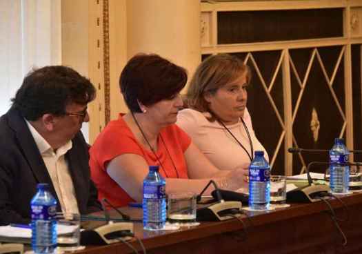 El PSOE rechaza moción en pleno de Diputación para apoyar a Ceuta